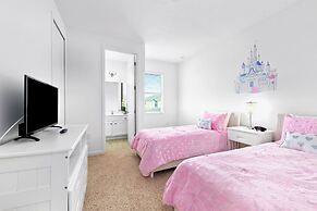 20 Guest Family Mansion at Sonoma Resort