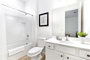 20 Guest Family Mansion at Sonoma Resort