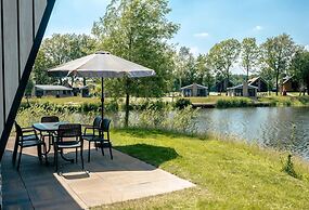 Modern Chalet 5 km From Kampen