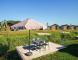 Modern Chalet 5 km From Kampen