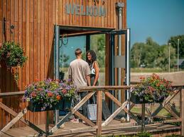 Modern Chalet 5 km From Kampen