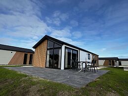 Modern Chalet 5 km From Kampen