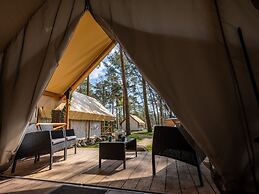 Tent Lodge With Bathroom, Maastricht at 16 km