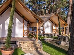 Tent Lodge With Bathroom, Maastricht at 16 km
