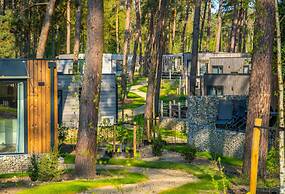 Tent Lodge With Bathroom, Maastricht at 16 km