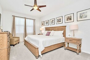 18 Guest Resort Home - Near Disney