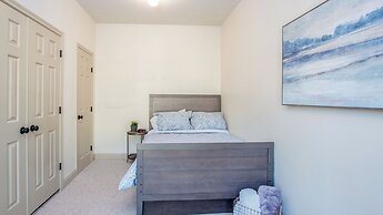 Upstay-2-Home Complex for 18ppl