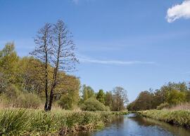 Villa by Weerribben Park