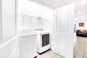 18Guest LakeView Home w HotTub Cinema