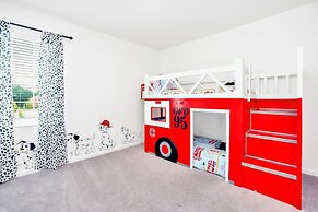 18Guest LakeView Home w HotTub Cinema