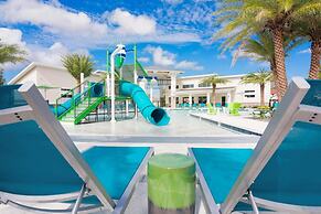 18Guest LakeView Home w HotTub Cinema