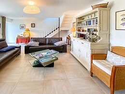 Holiday Home Near the Treveneuc Beach