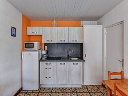 Gite le Chene Vert in a Holiday Park