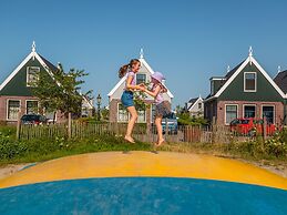 Holiday Home With Sauna in a Holiday Park