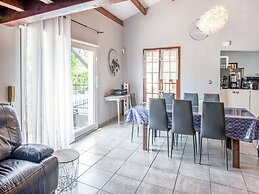 Lovely Holiday Home With Private Pool