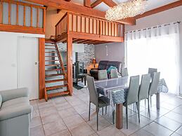 Lovely Holiday Home With Private Pool