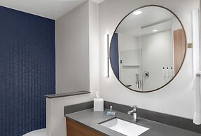 Fairfield by Marriott Inn & Suites Norwalk