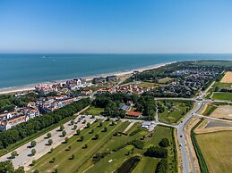 Dune Lodge on a Holiday Park, Beach at 1.3 km