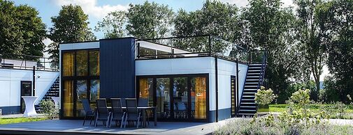 Modern Holiday Home With Roof Terrace