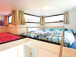 Modern Holiday Home With Roof Terrace