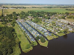 Chalet in Giethoorn for 6 Person
