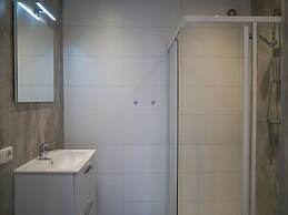 Modern Chalet With Dishwasher, Near the Efteling