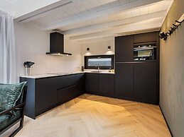 Luxurious Lodge in a Holiday Park