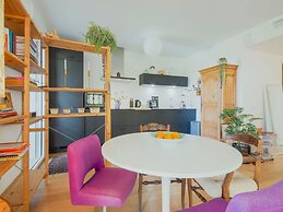 Picturesque Flat With Swimming Pool