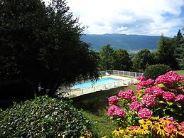 Apartment in Serrieres en Chautagne With Pool