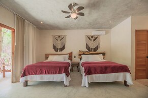 Aldea Balam  Eco Boutique