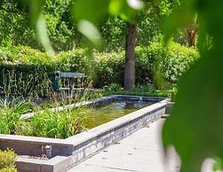 Beautiful Lodge With a Nice Terrace