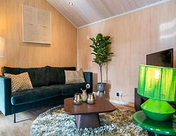 Beautiful Lodge With a Nice Terrace