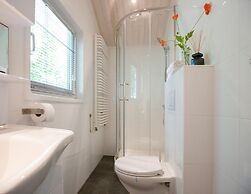 Beautiful Lodge With a Nice Terrace