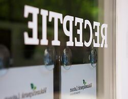 Beautiful Lodge With a Nice Terrace