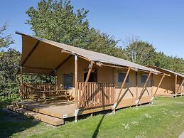 Nice Safari Tent With Bathroom, at Hunebedcentrum