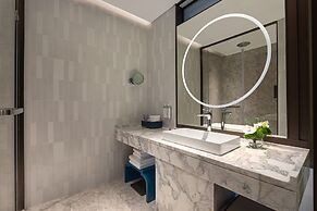 HUALUXE Haining by IHG