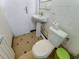 Holiday Home in a Park in Raizeux With Terrace