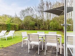 Restyled Villa With Sauna, 1km From the Beach