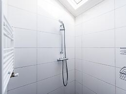 Comfortable Bungalow With Dishwasher, 1.5 km. From the Beach