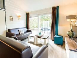 Comfortable Bungalow With Dishwasher, 1.5 km. From the Beach