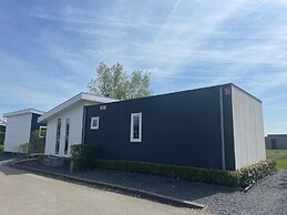 Modern Light Chalet 15km From Alkmaar