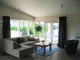 Nice Chalet With Beach at 600 m