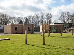 Modern Lodge With Dishwasher, on a Holiday Park in a Green Environment