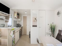 Holiday Home in Saint Jean de Monts With Jacuzzi