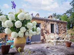 Holiday Home in Mazeyrolles With Garden