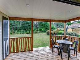Secluded Chalet in Hourtin With Swimming Pool
