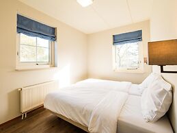 Thatched Villa With Dishwasher, on a Holiday Park, 1.5 km. From the Be