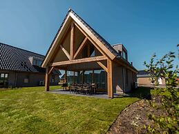 Luxury Dune Villa With Energy Station