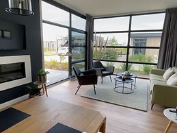 Modern Holiday Home With a Deco Fireplace