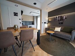 Nice Chalet With Dishwasher, Maastricht at 16 km